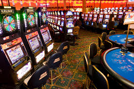 images 12 - Taking Advantage of Casinos Real Money Bonuses